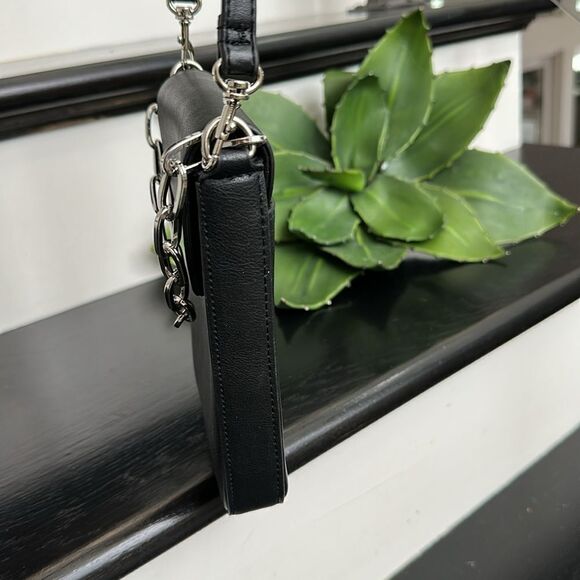 Madden Girl vegan leather crossbody shoulder purse - Picture 5 of 8